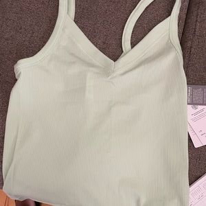 Athleta top